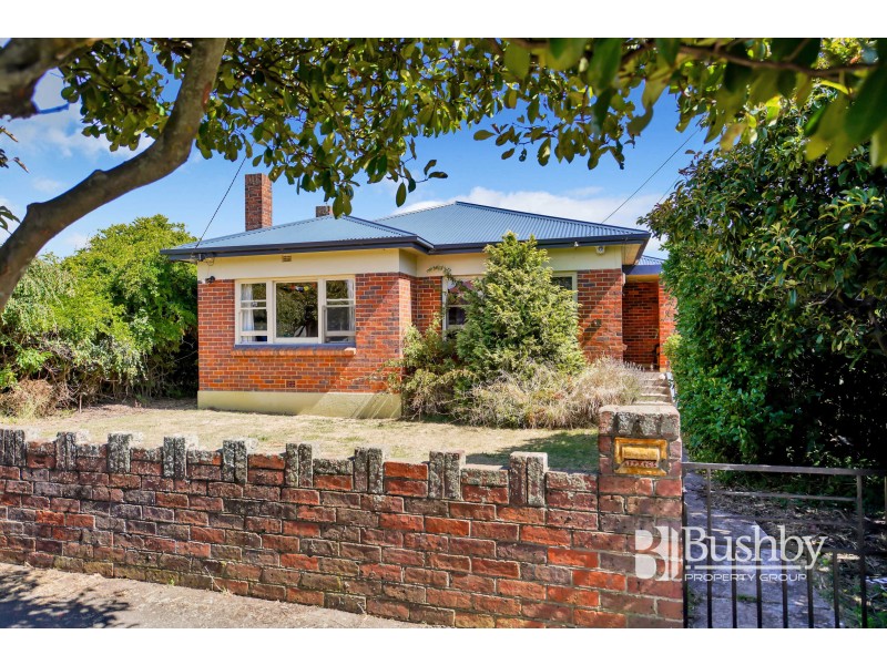 11 Plumer Street, Mowbray TAS 7248