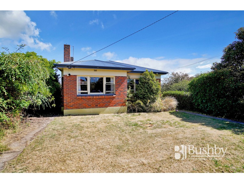 11 Plumer Street, Mowbray TAS 7248