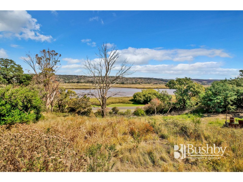 11 Plumer Street, Mowbray TAS 7248