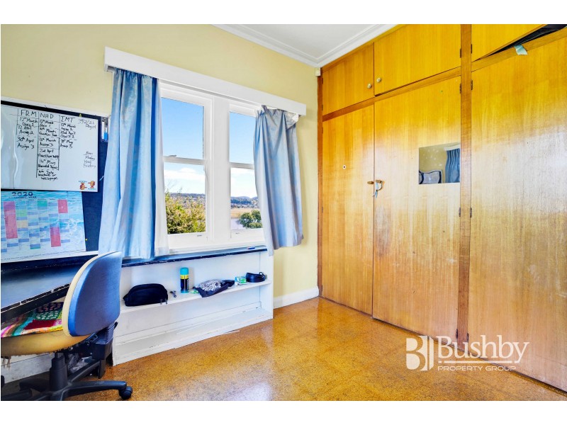 11 Plumer Street, Mowbray TAS 7248
