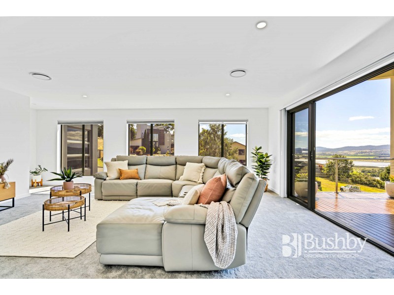 5 Jacqueline Place, Riverside TAS 7250