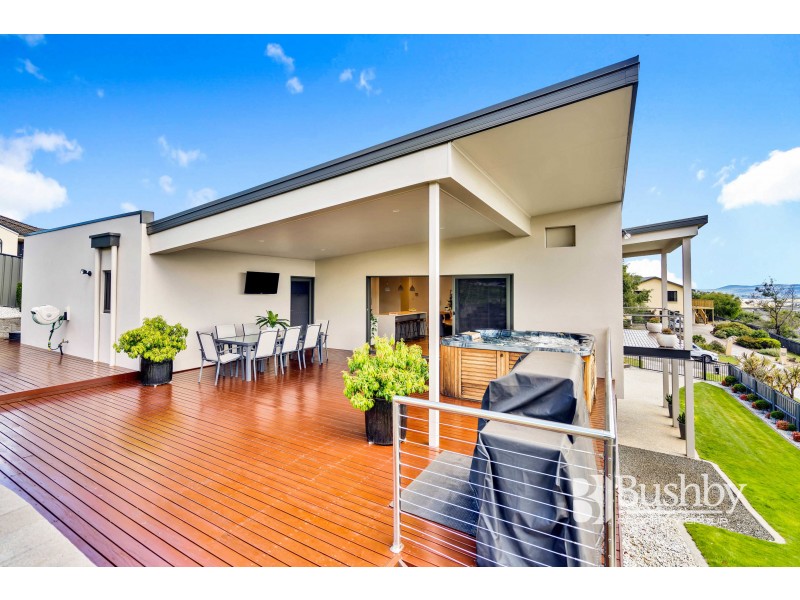 5 Jacqueline Place, Riverside TAS 7250