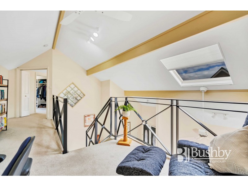 11 Clearview Avenue, Trevallyn TAS 7250