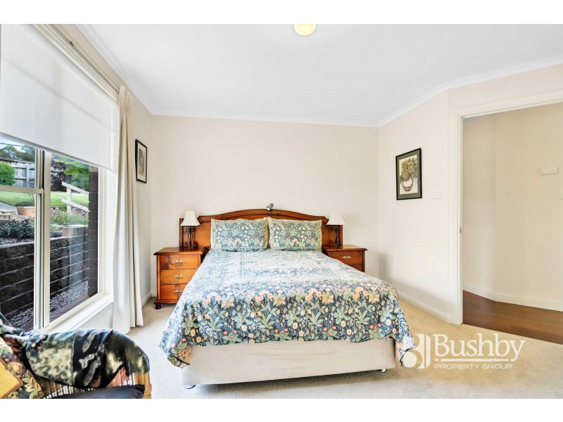 11 Clearview Avenue, Trevallyn TAS 7250