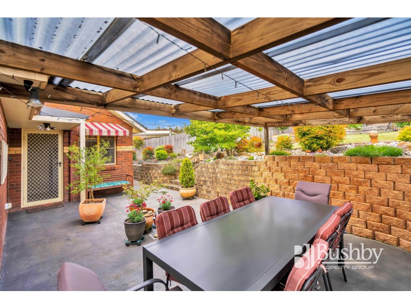 11 Clearview Avenue, Trevallyn TAS 7250