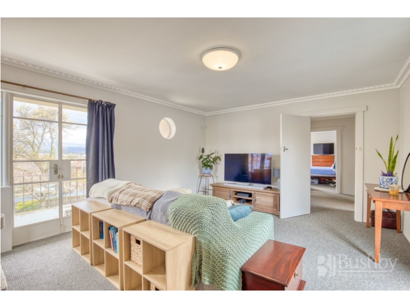2/162 Abbott Street, Newstead TAS 7250