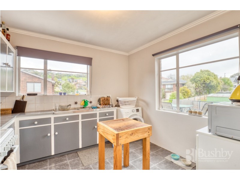 2/162 Abbott Street, Newstead TAS 7250