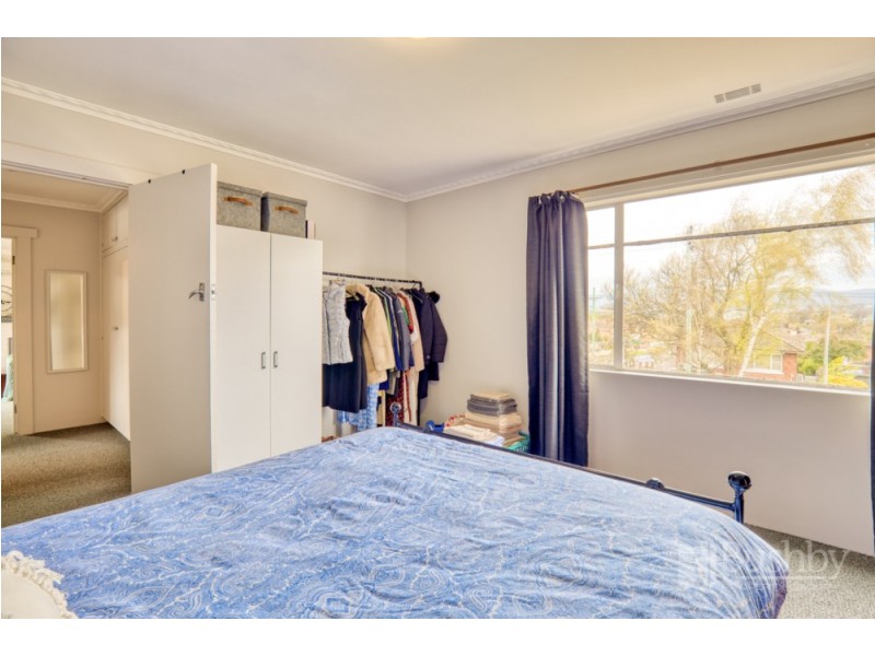 2/162 Abbott Street, Newstead TAS 7250