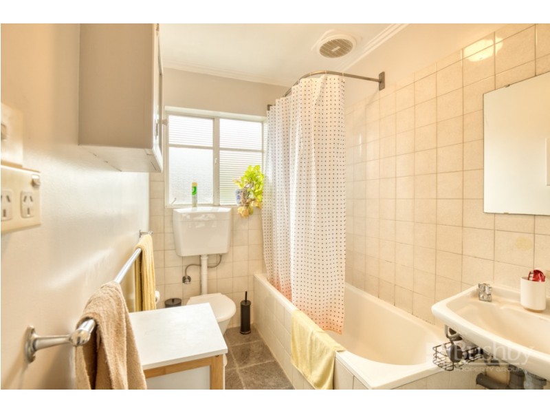 2/162 Abbott Street, Newstead TAS 7250