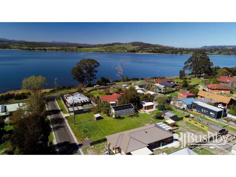 51 Beach Road, Gravelly Beach TAS 7276