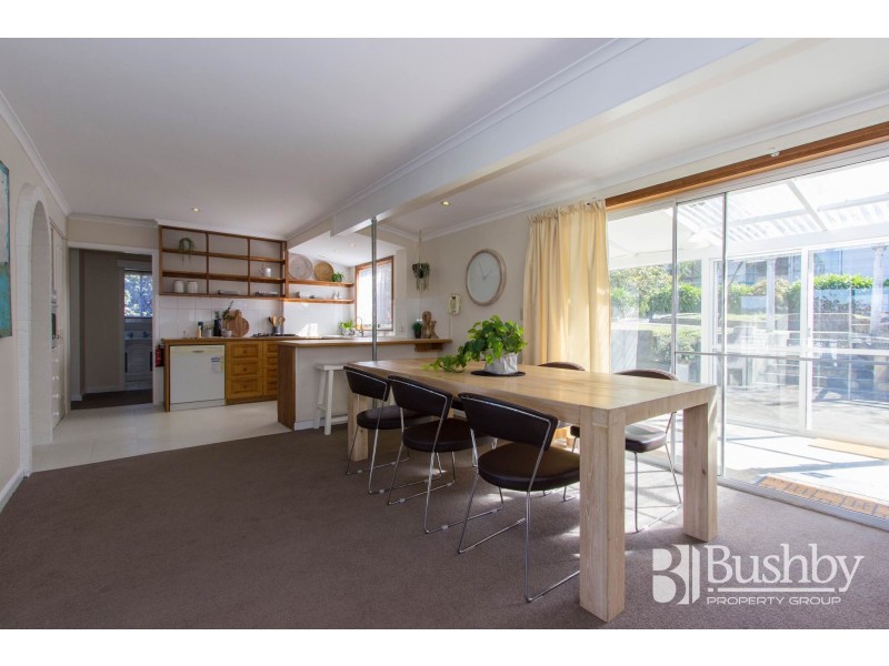 51 Beach Road, Gravelly Beach TAS 7276
