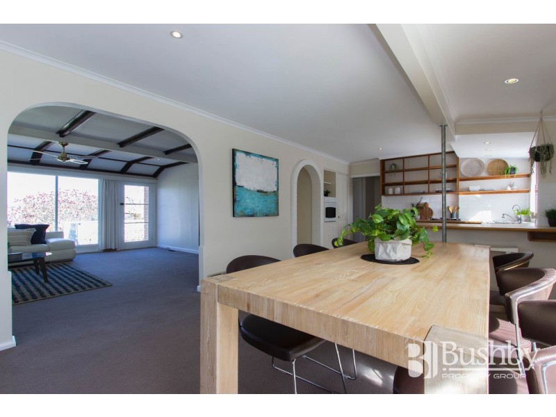 51 Beach Road, Gravelly Beach TAS 7276