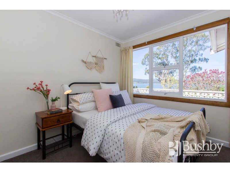 51 Beach Road, Gravelly Beach TAS 7276