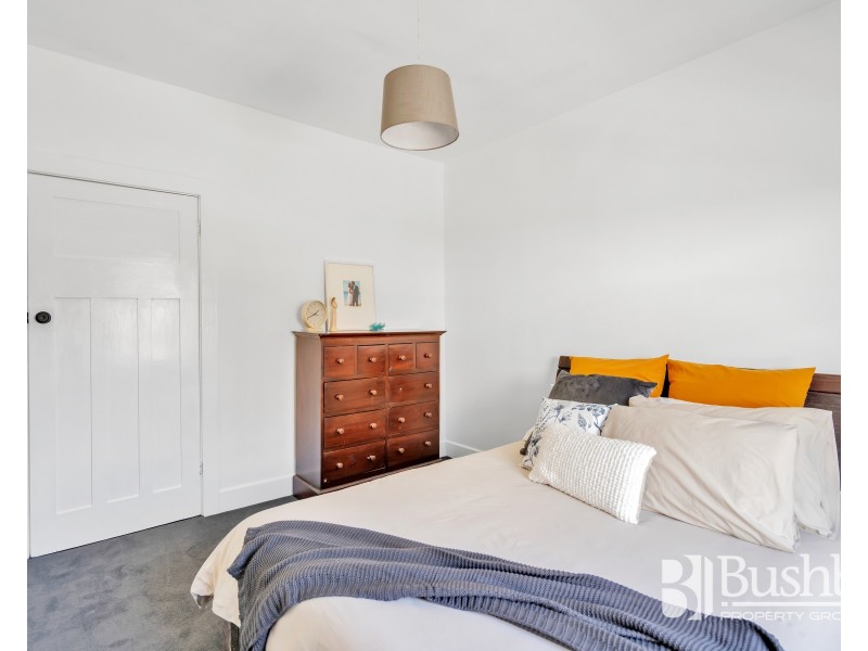 70 Tompsons Lane, Newnham TAS 7248