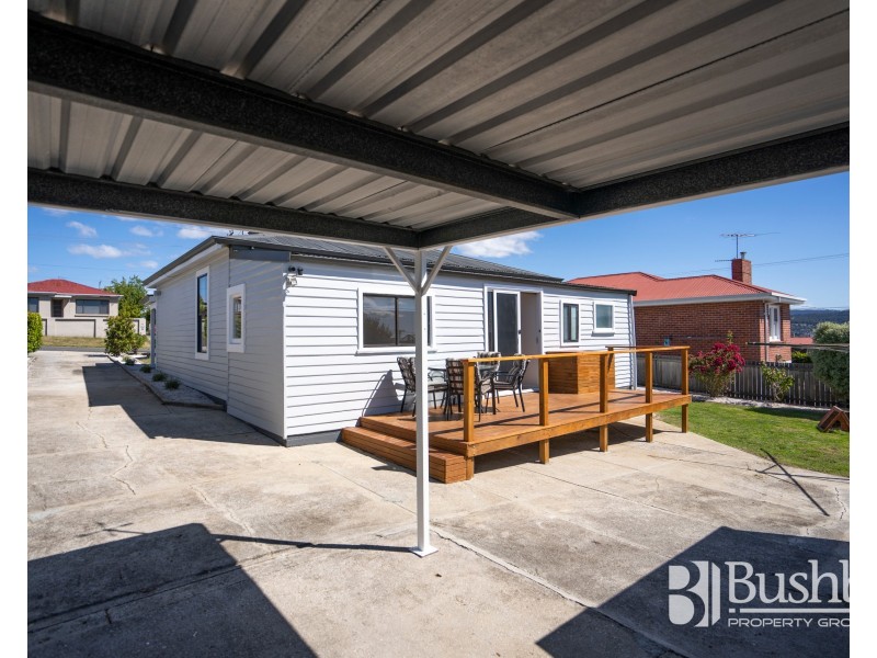 70 Tompsons Lane, Newnham TAS 7248