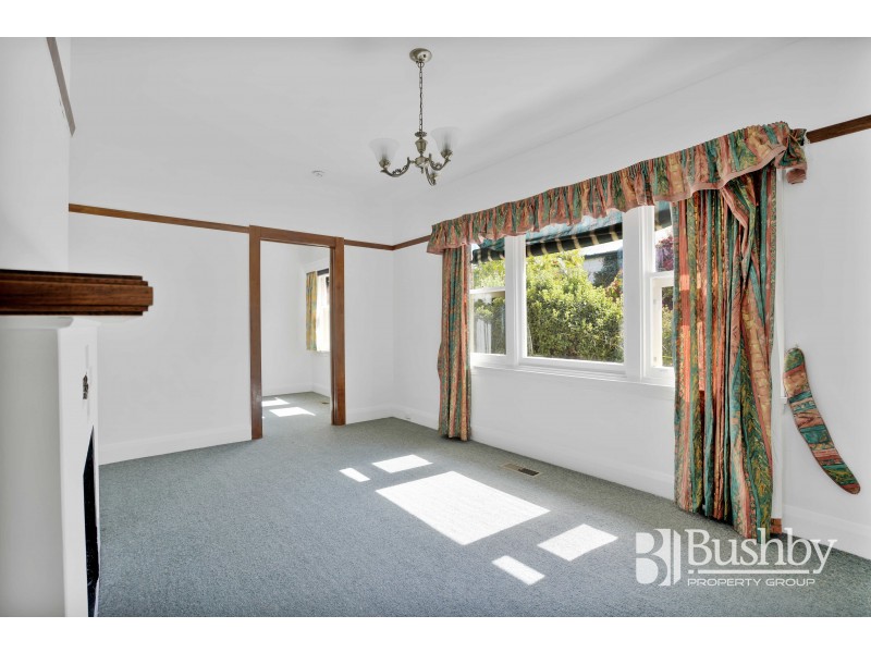 25 Robin Street, Newstead TAS 7250