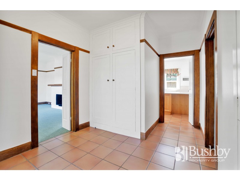 25 Robin Street, Newstead TAS 7250