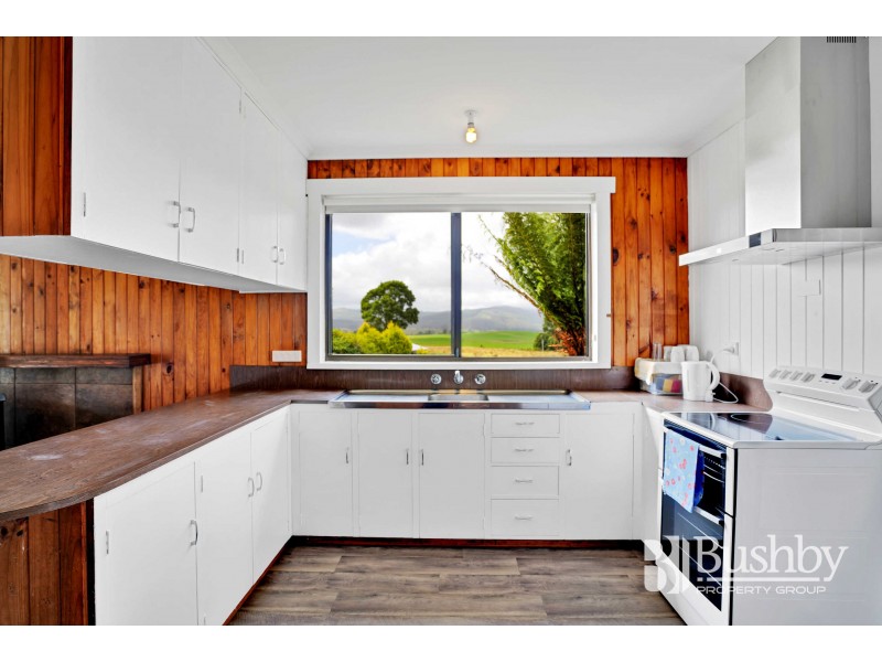 33317 Tasman Highway, Legerwood TAS 7263