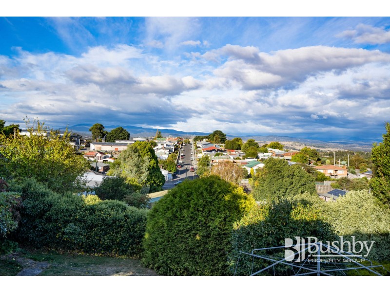 18 Bellevue Avenue, South Launceston TAS 7249