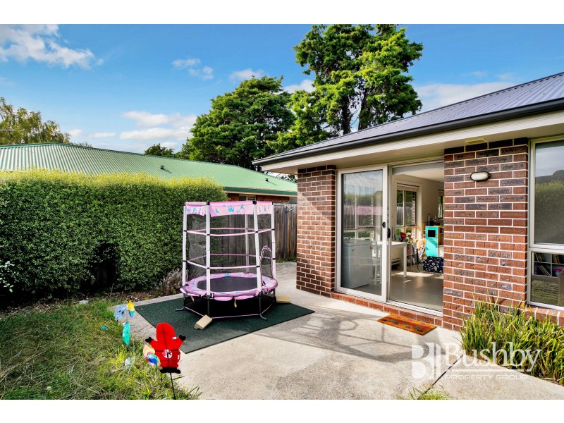 2/4 Verdun Street, Mowbray TAS 7248