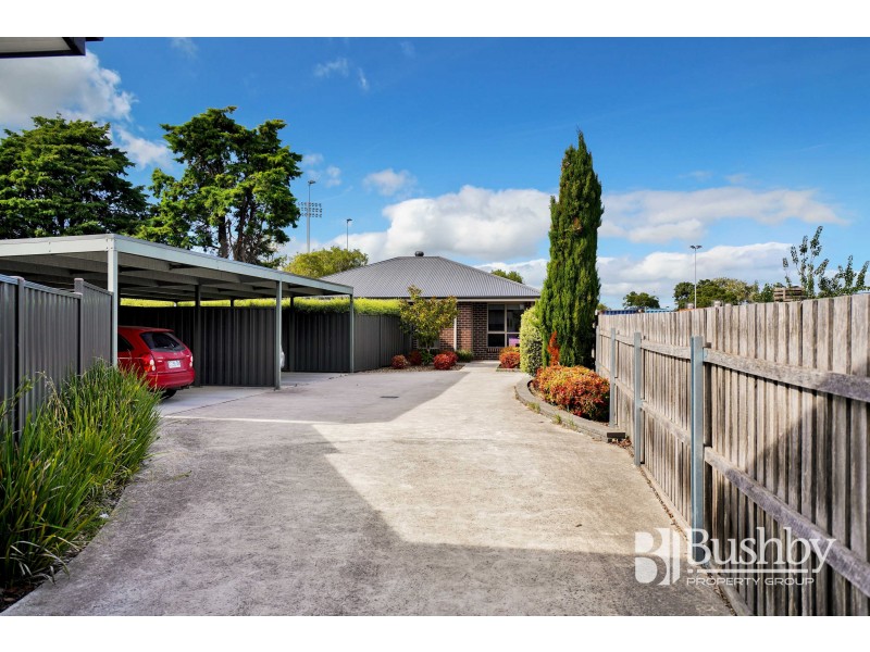 2/4 Verdun Street, Mowbray TAS 7248
