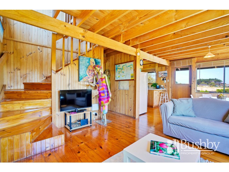 27 Gunn Parade, Low Head TAS 7253