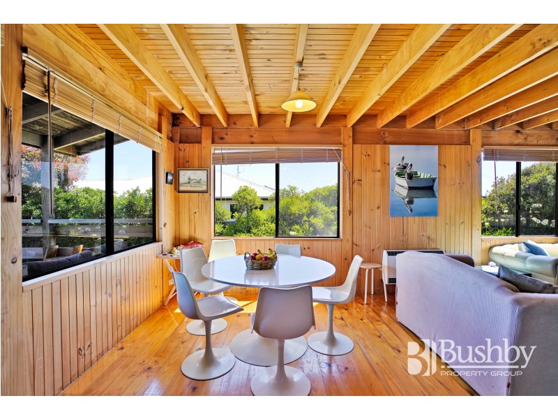 27 Gunn Parade, Low Head TAS 7253
