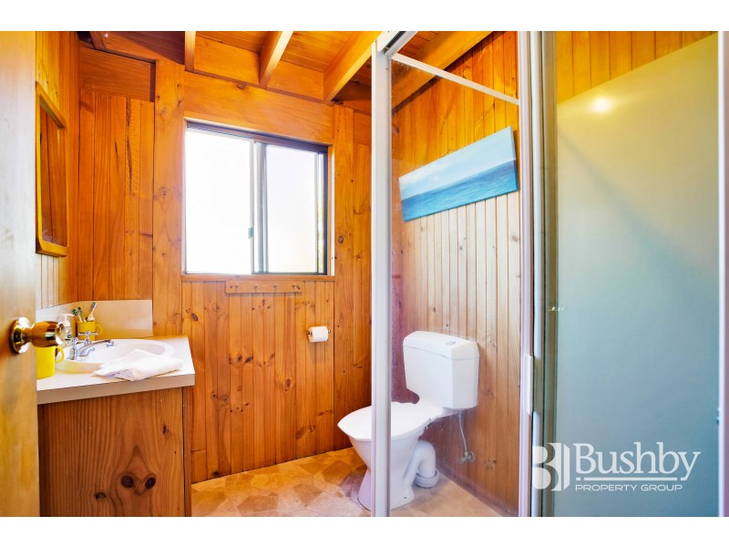 27 Gunn Parade, Low Head TAS 7253