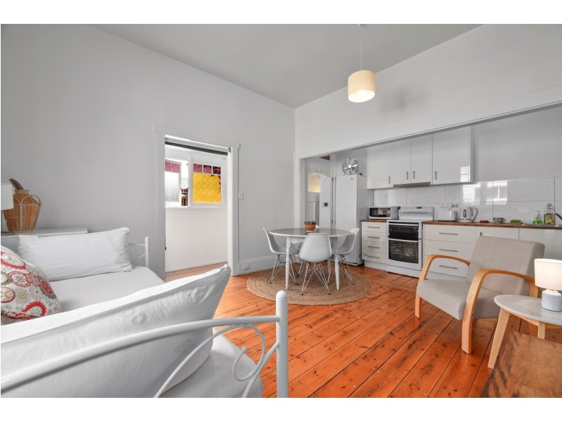 2/9 Burns Street, Invermay TAS 7248