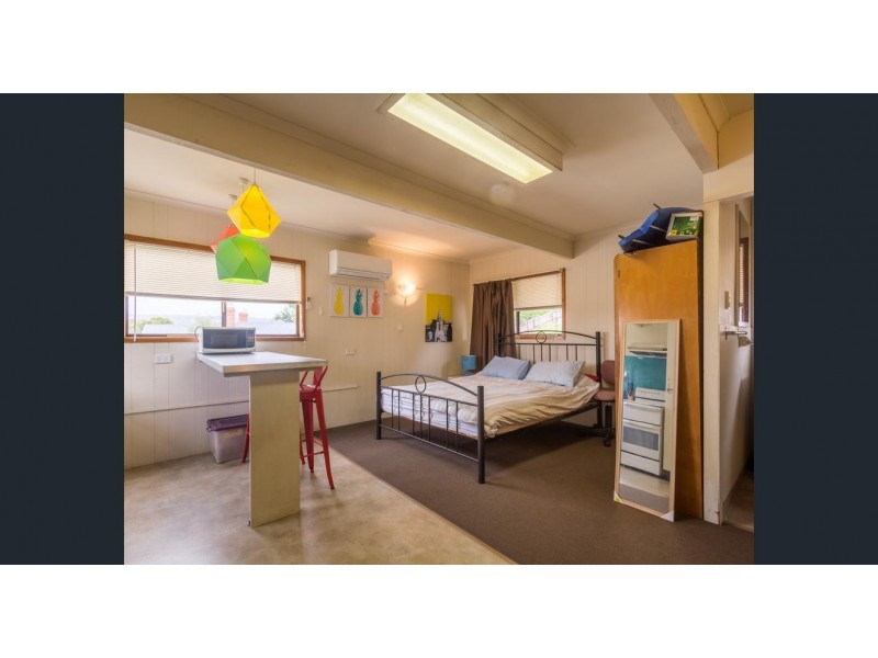 2/341 Invermay Road, Mowbray TAS 7248