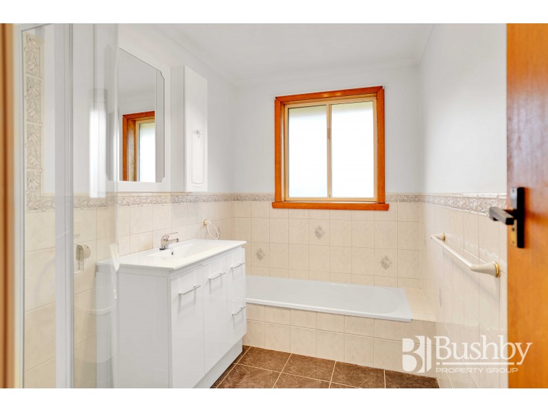 9 Erika Court, Summerhill TAS 7250