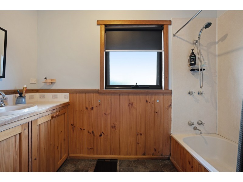 34 Elizabeth, Bridport TAS 7262