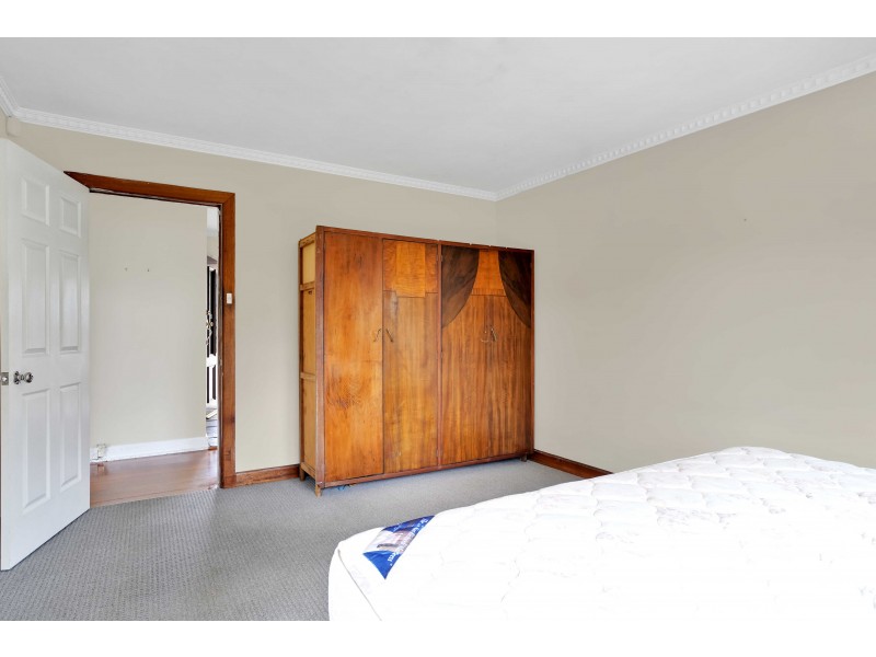 10 Freeland Crescent, Riverside TAS 7250