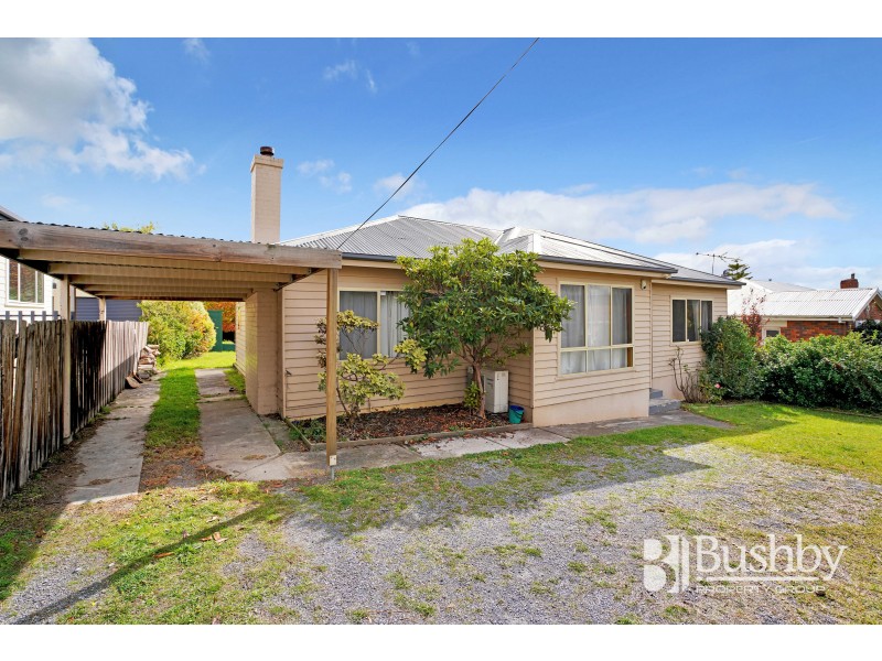 10 Freeland Crescent, Riverside TAS 7250