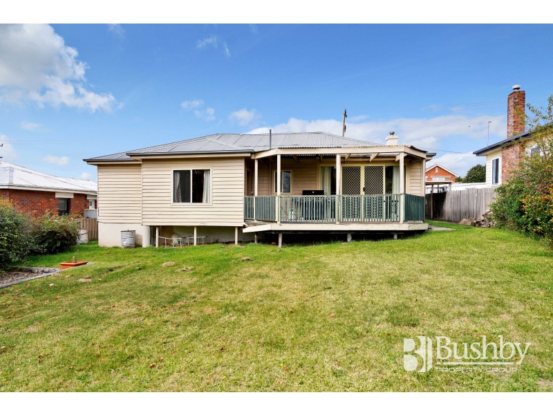 10 Freeland Crescent, Riverside TAS 7250