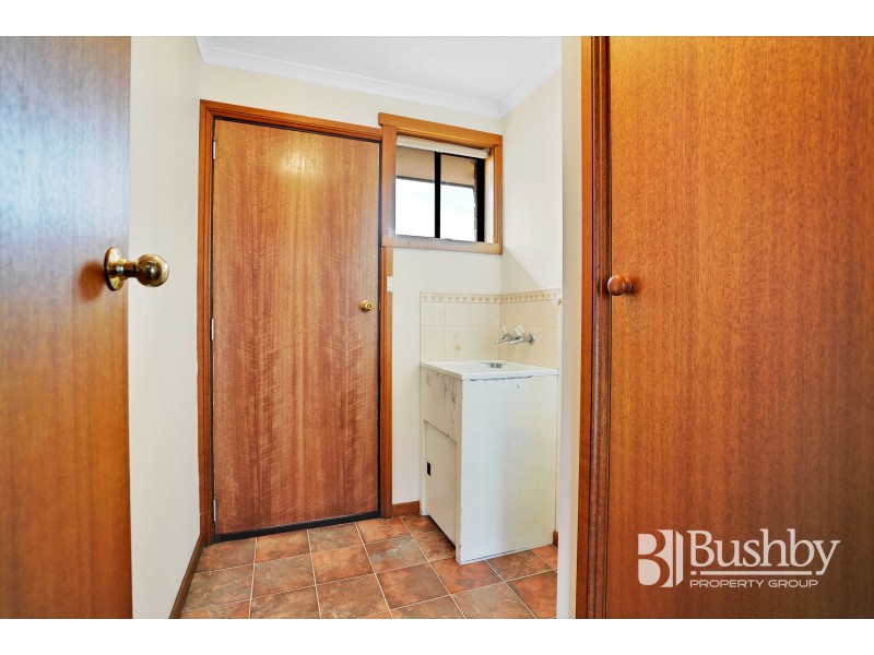 2/52 Haig Street, Mowbray TAS 7248
