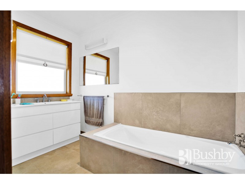 19 Montpelier Drive, Prospect Vale TAS 7250