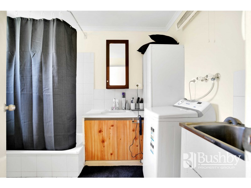 3/22 Bishops Drive, Newnham TAS 7248