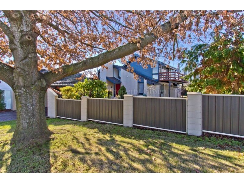 2 Kensington Gardens, Norwood TAS 7250