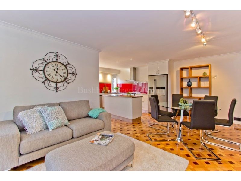 2 Kensington Gardens, Norwood TAS 7250