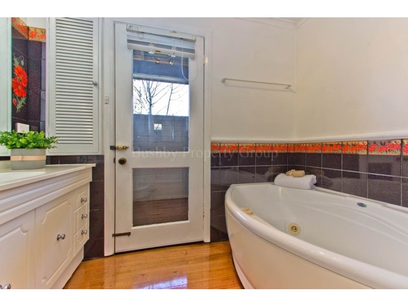 2 Kensington Gardens, Norwood TAS 7250