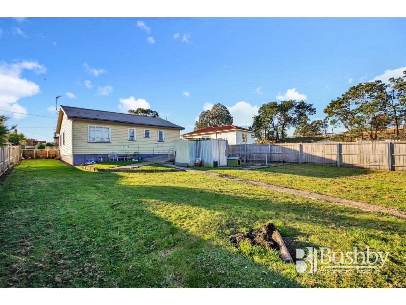 18 Hume Street, Mayfield TAS 7248