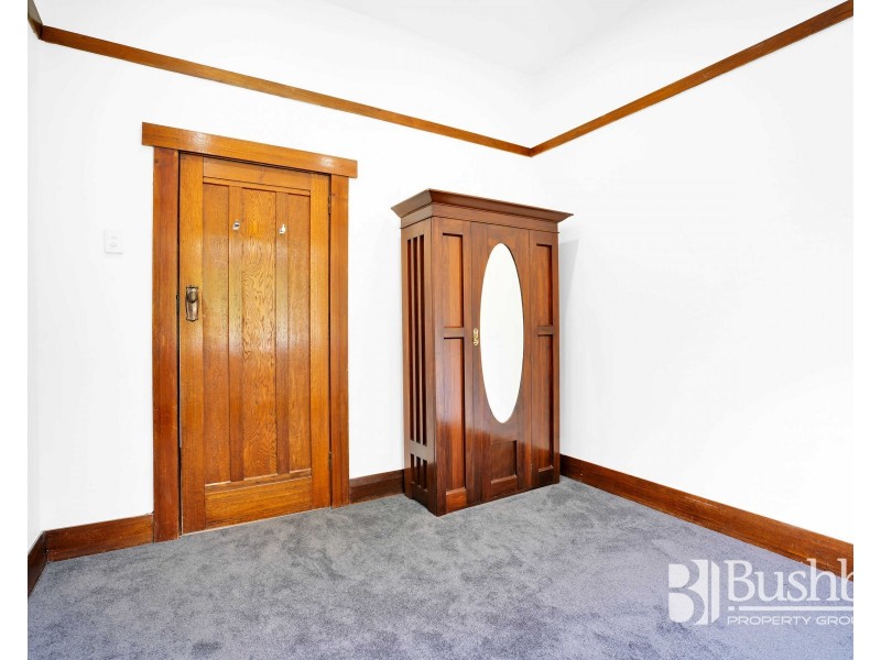 16 Hillside Crescent, West Launceston TAS 7250