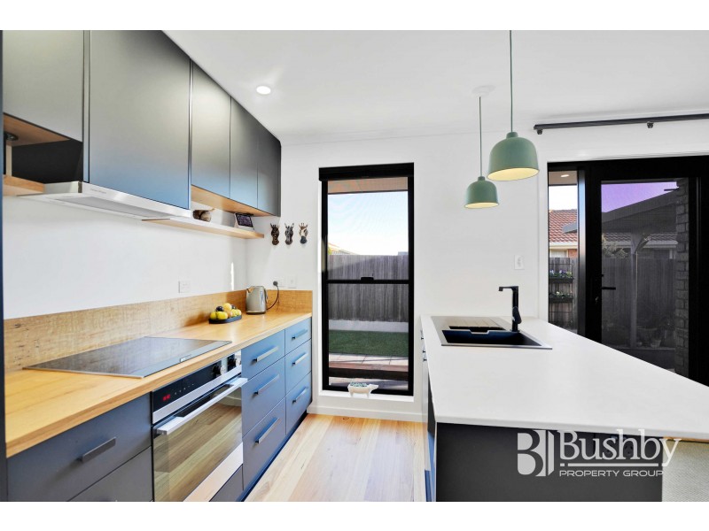 1/32 Camira Street, Newnham TAS 7248