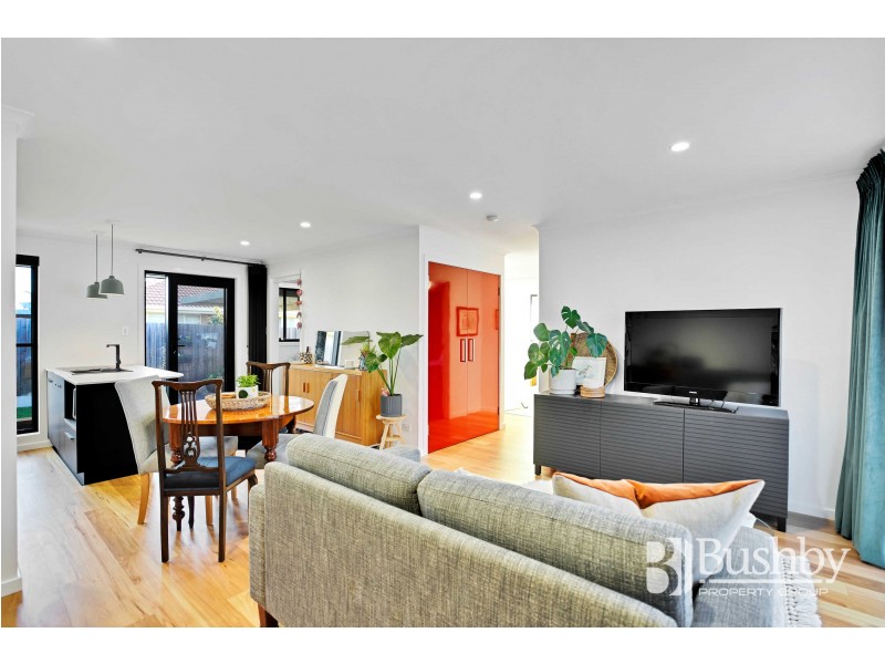 1/32 Camira Street, Newnham TAS 7248