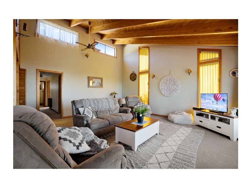 39 walter st, Bridport TAS 7262