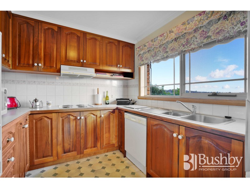 3/10 Flowers Court, Newstead TAS 7250