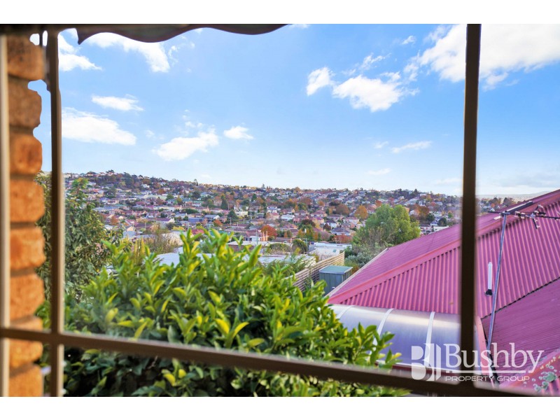 3/10 Flowers Court, Newstead TAS 7250