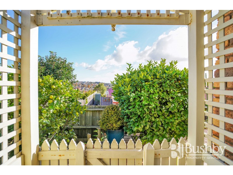 3/10 Flowers Court, Newstead TAS 7250