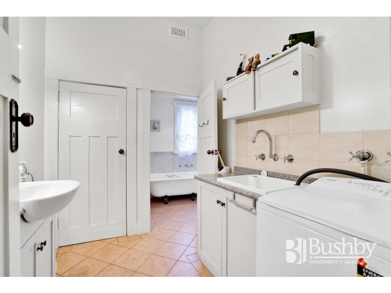 2 Kenyon Street, Newstead TAS 7250